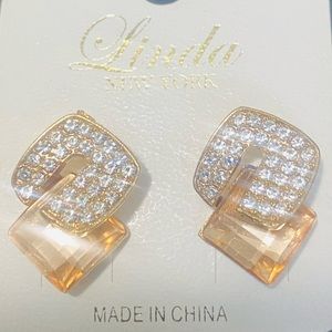 Linda New York Gold and Rhinestone Stud Earlobe Earrings